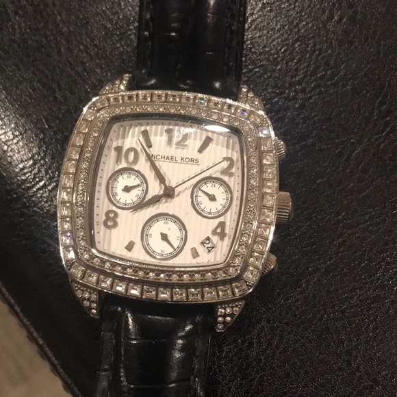 Micheal kors watch main image 7